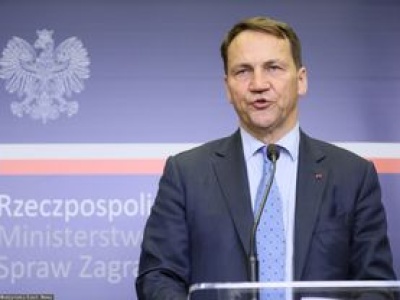 Sikorski ostrzega Europę. 