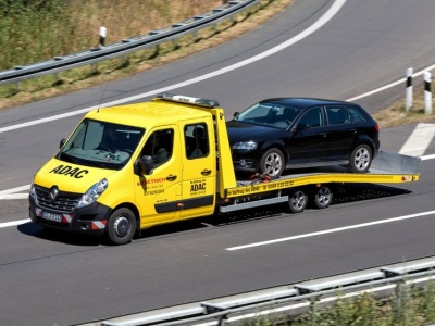 Fałszywa pomoc drogowa. Nowa plaga na europejskich autostradach