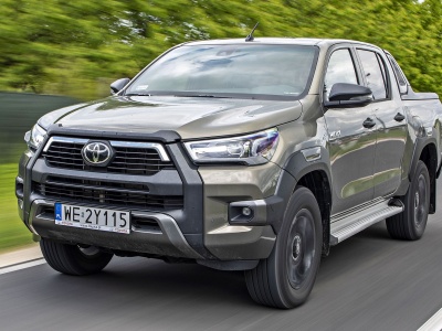 Toyota Hilux (2024). Opis wersji i cennik