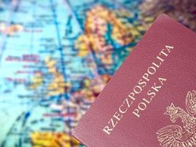 Nowy ranking najsilniejszych paszportów na świecie. Polska wyprzedziła USA!