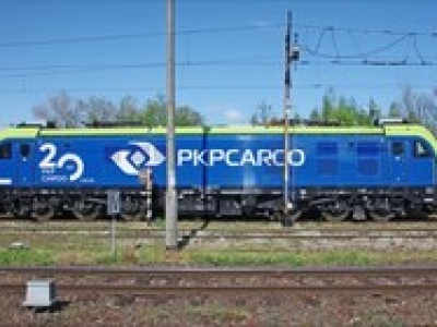 Związkowcy ostro o zapowiedzi zwolnień grupowych w PKP Cargo