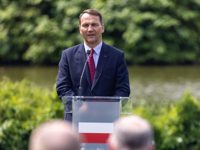 Radosław Sikorski o sprawie Marka Magierowskiego. „Próbowaliśmy to załatwić aksamitnie”