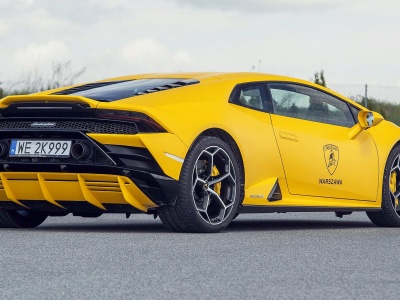 Lamborghini nie nadąża z produkcją. Na odbiór czeka się latami