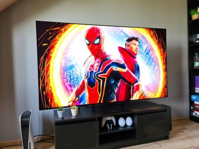 Robiący wrażenie Samsung OLED 77″ w mega korzystnej cenie!