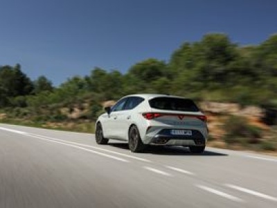 Południowy temperament i nowoczesne technologie. Nowe oblicze modeli CUPRA Leon i Formentor!