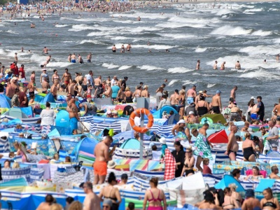 Wcześniej przeczesywali plażę we Władysławowie, a teraz... Zdjęcia pokazują wiele