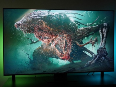 Świetny telewizor Samsung QLED w 55″ w kuszącej cenie. Kupujesz?