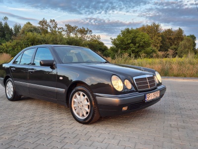 Mercedes E 320 W210 1995 – 64999 PLN – Piekary Śląskie