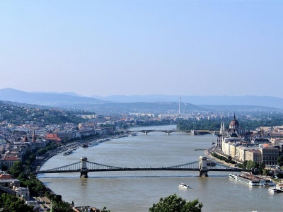 Spore problemy Węgier. Budapeszt na razie odrzuca ofertę pomocy