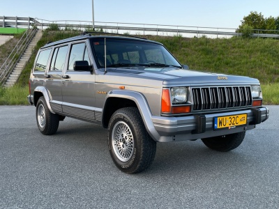 Jeep Cherokee XJ 1991 – 77000 PLN – Wiązowna