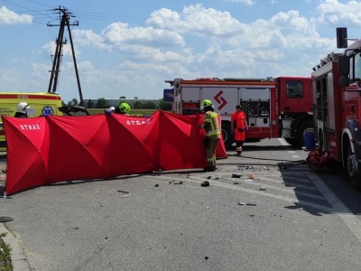 Nie żyją dwie osoby. Wielu rannych, w tym 4 dzieci, wszystkie służby w akcji