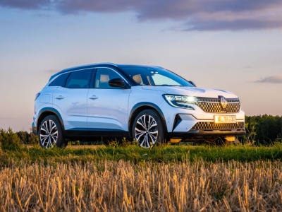 Ile pali Renault Austral 200 KM Full Hybrid? 1000 kilometrów po polskich drogach