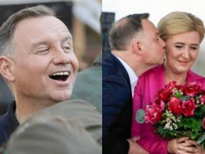 Andrzej Duda i Agata Duda przyłapani na wakacjach. Tak się bawili! [ZDJĘCIA]