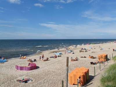 Niebywałe sceny na plaży we Władysławowie. Robili to cały dzień