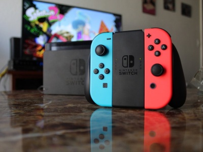 Nintendo Switch OLED najtaniej w Polsce. Kupujesz tę wszechstronną konsolę?