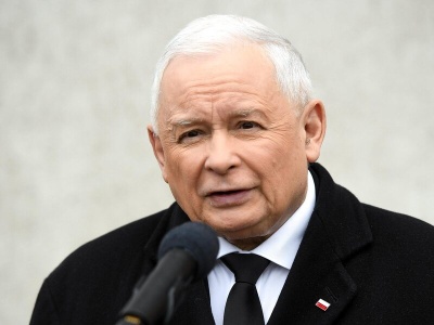 Kaczyński na miesięcznicy smoleńskiej zwyzywał manifestanta. „Ty putinowska szmato”