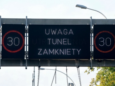 Długi weekend, a tu zamykają tunel na trzy dni. Są dwa objazdy