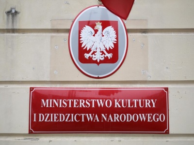 Departament ds. odzyskiwania zagrabionych dóbr kultury zlikwidowany. 