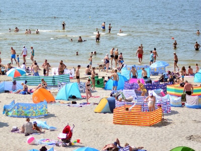 Chwile grozy nad Bałtykiem. Na plaży lądował śmigłowiec LPR