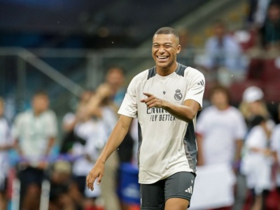 Ledwo zaczął się mecz, a na Narodowym już szał. Mbappe wprawił kibiców w ekstazę