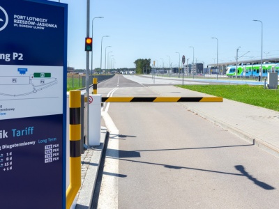 Parking długoterminowy na lotnisku w Jasionce jest już dostępny dla podróżnych