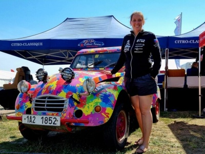 Rajdowy Citroën 2CV “Duckar” w Toruniu. “Podczas Dakaru stres i adrenalina trzymają Cię na pełnych obrotach” (ICCCR 2024)