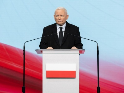 Kaczyński i PiS tkwią w paradoksie. „Może wykorzystywać i rozgrywać sytuację”