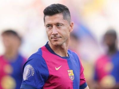 Nudna Barcelona z pierwszymi punktami. Lewandowski daje zwycięstwo