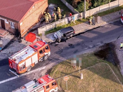 Tragiczny w skutkach wypadek drogowy! Nie żyją dwie osoby [AKTUALIZACJA]