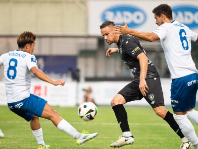 Przebudzenie w Mielcu. Stal wygrała pierwszy mecz w sezonie i pozbawiła Piasta marzeń o pozycji lidera