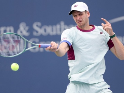 Hubert Hurkacz kontra Timofiej Skatow w 1. rundzie US Open. Śledź przebieg spotkania w Interii