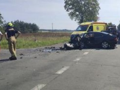 Tragedia pod Płockiem. Zginął 21-letni kierowca i 16-letnia pasażerka