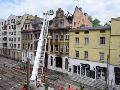 Poznań. Sfilmowano eksplozje w kamienicy. Ujawniono szczegóły o zmarłych strażakach