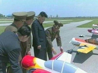 Północnokoreańskie wunderwaffe. Kim Jong Un nadzorował testy dronów.