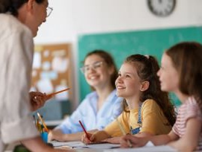 Wrzesień może zaskoczyć uczniów. Lekcje w szkołach mogą być krótsze