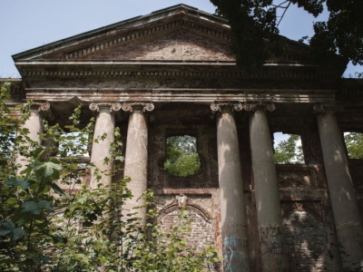 WELL TALK: Red Dragon Urbex o tajemnicach opuszczonych miejsc na Dolnym Śląsku