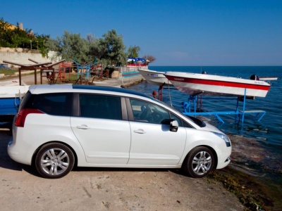 Ile kosztuje używany Peugeot 5008 I z silnikiem diesla? “Prawdziwy” minivan tylko na rynku wtórnym