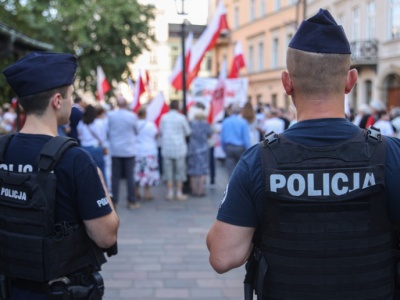 Specjalne dodatki dla policjantów w dużych miastach. 