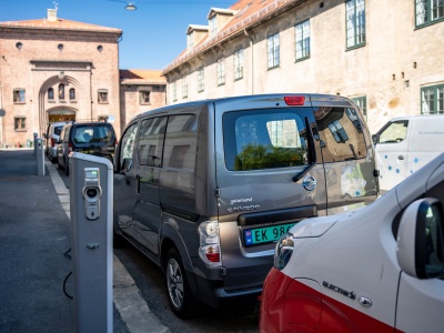 Kraina elektrycznych samochodów bije bezemisyjne rekordy