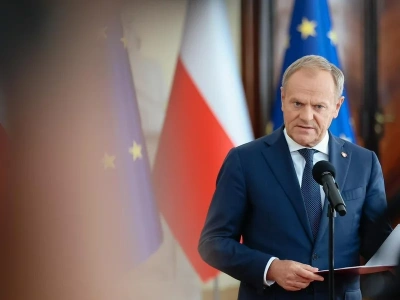 Tusk w Mołdawii: Nikt nie ma prawa nas pouczać. Europa może brać lekcje