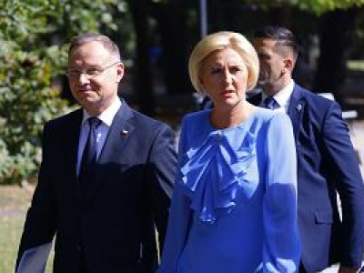 Agata Duda zaliczyła wpadkę na Narodowym Czytaniu. 