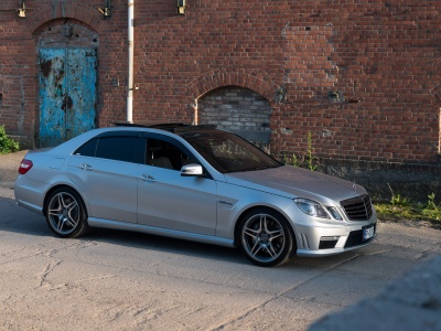 Mercedes E 63 AMG Performance W212 2009 – 269000 PLN – Poznań