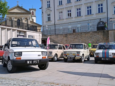 Fiatami 126p w Beskidy. Relacja z 5. Charytatywnego Rajdu Malucha