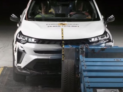 Nowy Renault Symbioz zdobywa 4 gwiazdki w testach Euro NCAP. Captur również na “czwórkę”