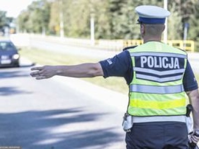 Policjanci drogówki wpadli na służbie. Byli pod wpływem narkotyków