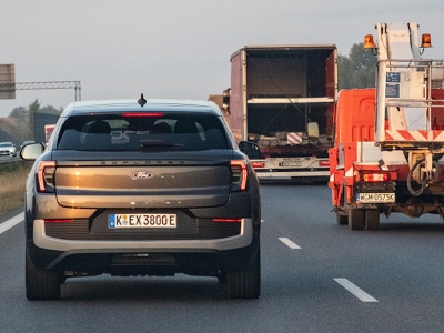 Musiałem szybko przejechać prawie 1200 km, a dostałem elektrycznego Forda Explorera