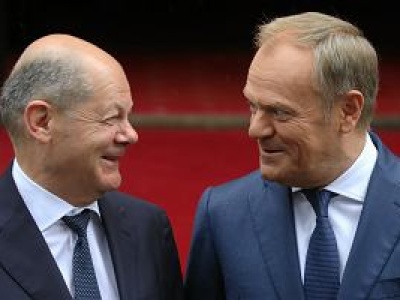 Donald Tusk i Olaf Scholz porozmawiali przez telefon. Ujawniono, na jaki temat