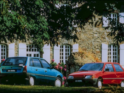 Citroën AX został ujawniony przez gazetę na dwa dni przed oficjalną premierą. Było to w roku 1986