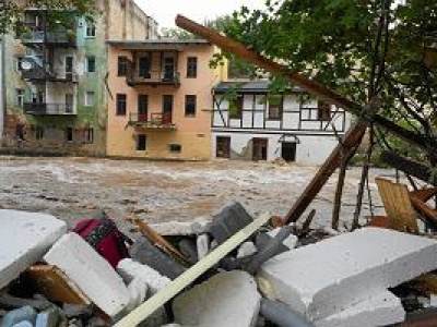 Szkołę zamknięto przez powódź? Rodzicu, należą ci się pieniądze od państwa