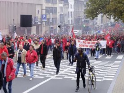 Pracownicy branży motoryzacyjnej mają dość. Tysiące protestujących w Brukseli